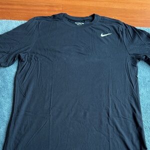 Nike Men's Dri Fit (Large/Long) Black Tee